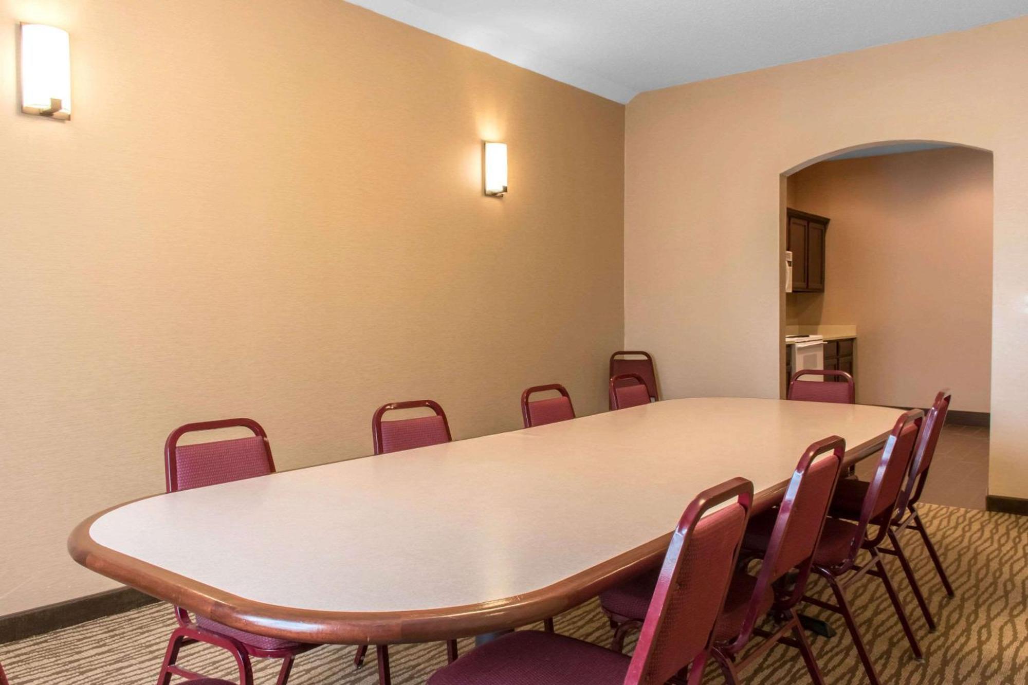 Comfort Suites Scranton Near Montage Mountain Kültér fotó